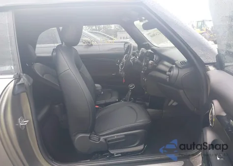 2017 Mini Convertible Cooper из США, поврежденный, VIN WMWWG5C53H3C20253